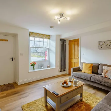 2 Bed In Keswick 86249 *